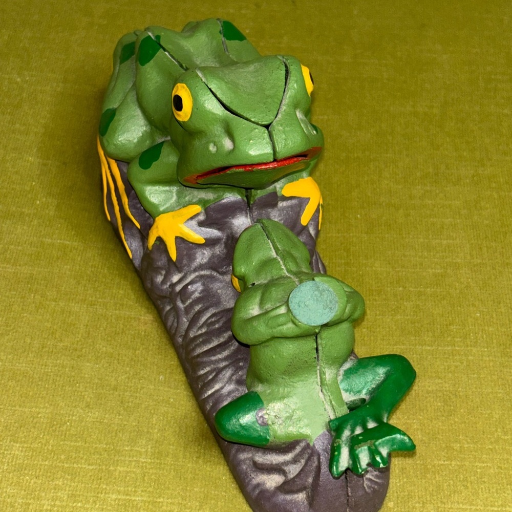 Vintage/Retro Style Frogs Mechanical Coin Bank Cast Iron Collectible​ - Picture 3 of 9